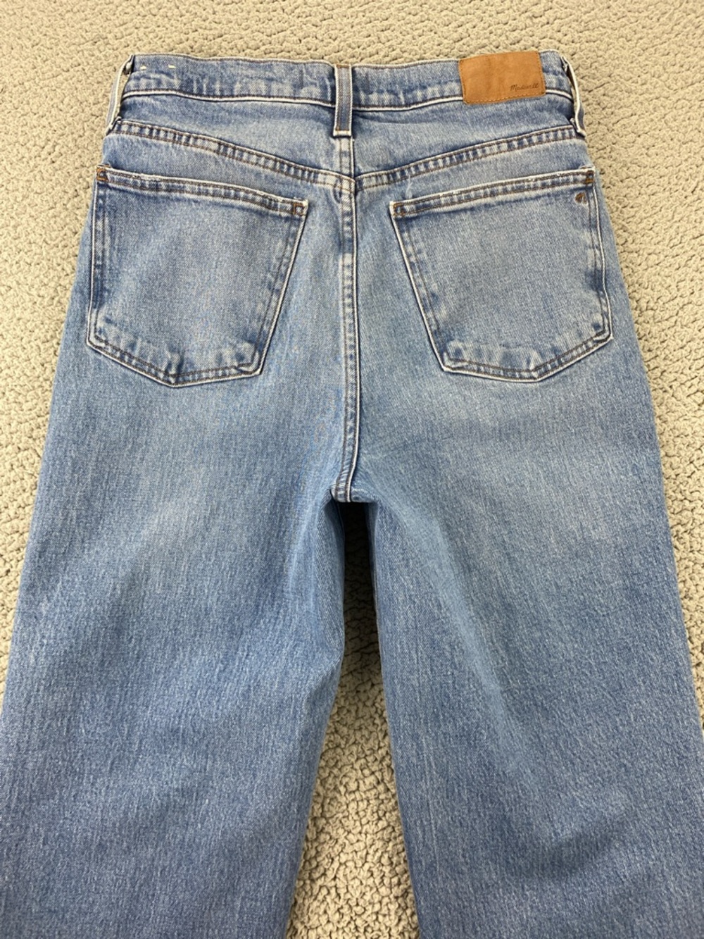 Madewell The Perfect Vintage Wide-leg Raw Hem Slouchy Crop Jean  |  Size: 28 - Picture 7 of 16